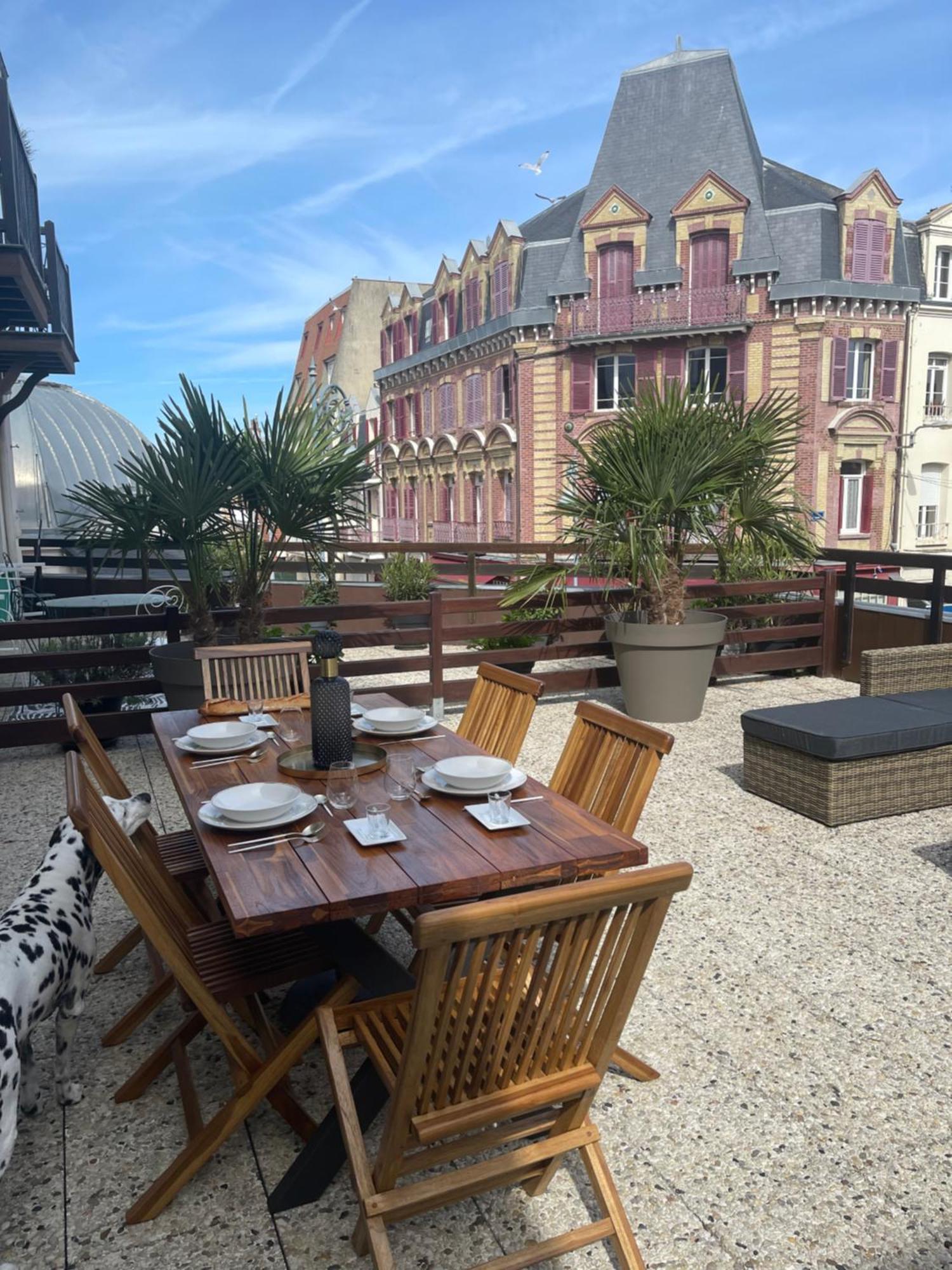 L Ecrin Villersois Terrasse Vue *